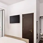 Residenza Toledo 4*