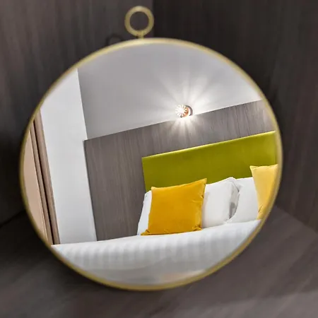 Residenza Toledo Oda ve Kahvaltı Napoli