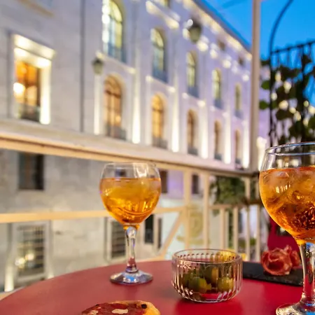 Oda ve Kahvaltı Residenza Toledo Napoli