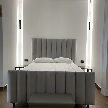 Oda ve Kahvaltı Residenza Toledo 4*