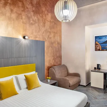 Residenza Toledo Oda ve Kahvaltı Napoli