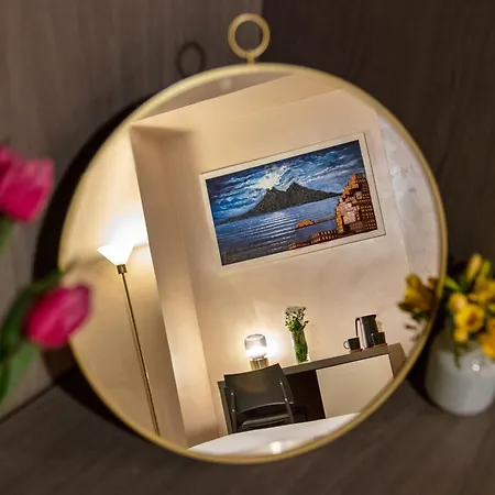 Alojamento de Acomodação e Pequeno-almoço Residenza Toledo 4*