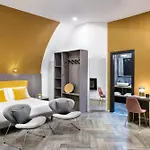 Residenza Toledo Oda ve Kahvaltı 4*