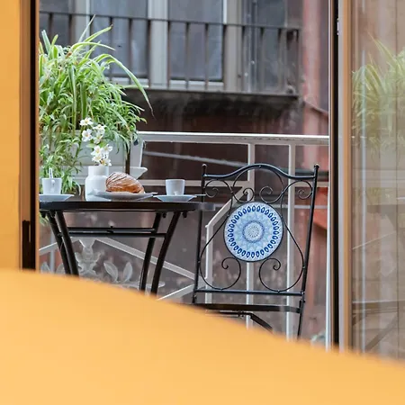 Residenza Toledo ベッド・アンド・ブレックファスト ナポリ