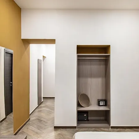 Residenza Toledo 4* ナポリ