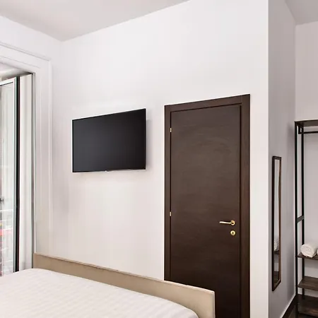 Residenza Toledo 4*