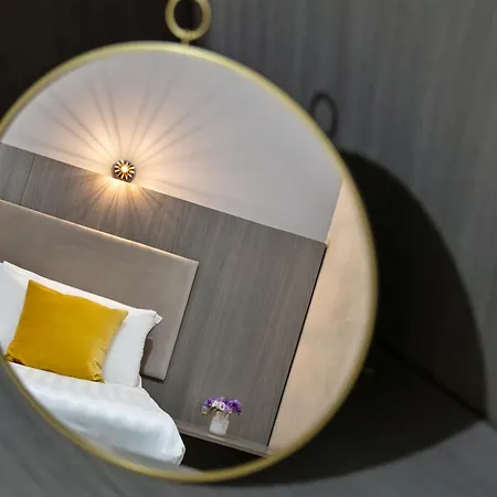 Residenza Toledo 4*
